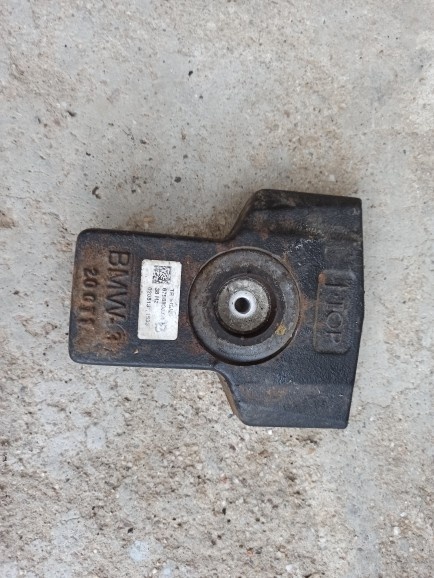 BMW F30 320d díly - 7