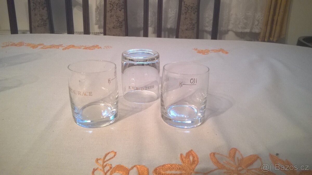 Misky na poháry, popelníky, misky, panáky, víno, šampaňské - 7