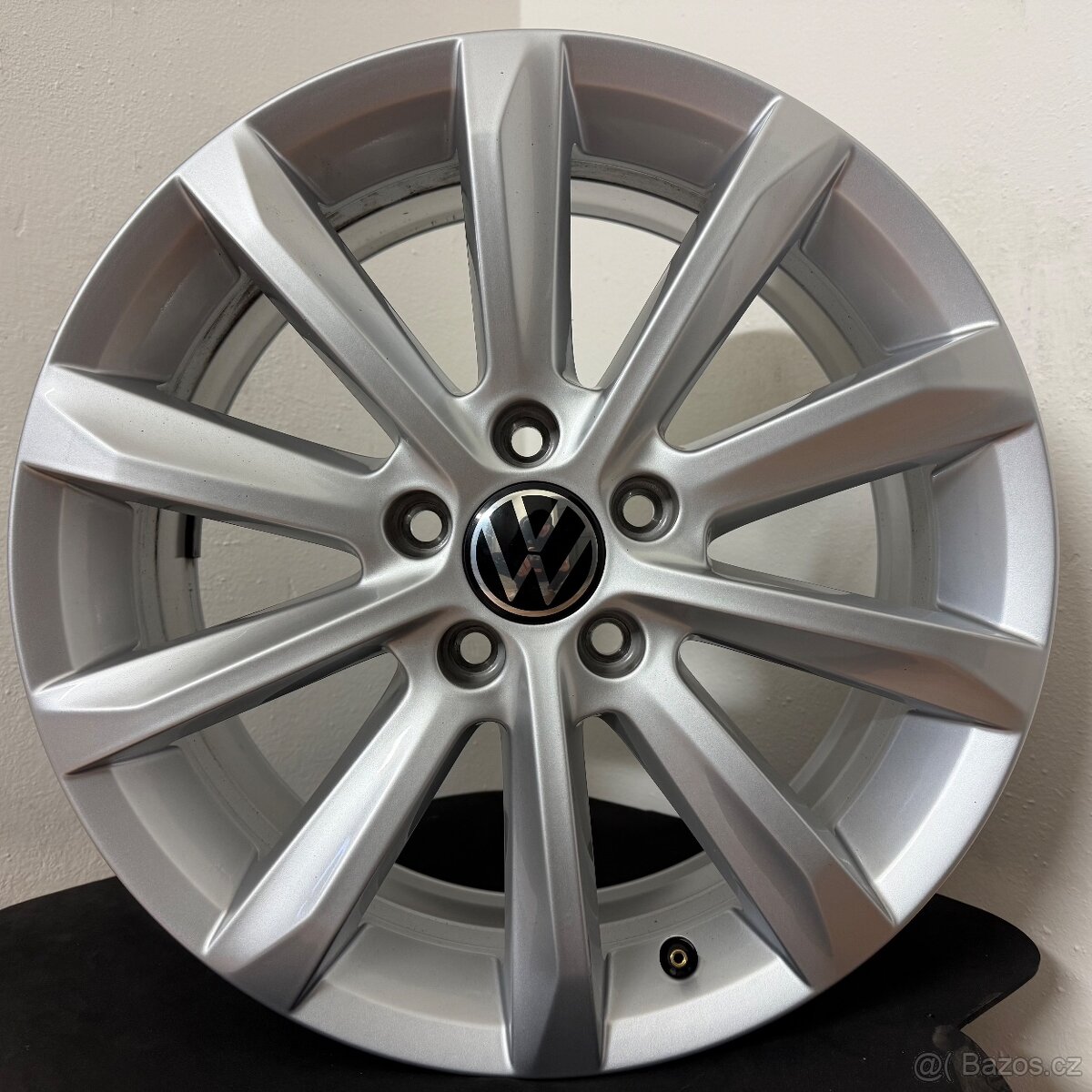 NOVÁ VW PASSAT B8 5x112 R17 ET41 6,5Jx17 57,1mm - 7