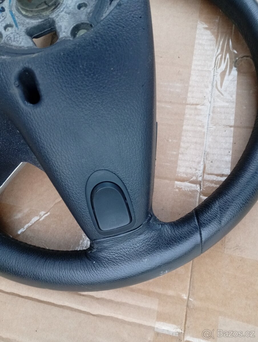 MERCEDES BENZ ML W164 RV 2005-2009 VOLANT KOŽENÝ - 7