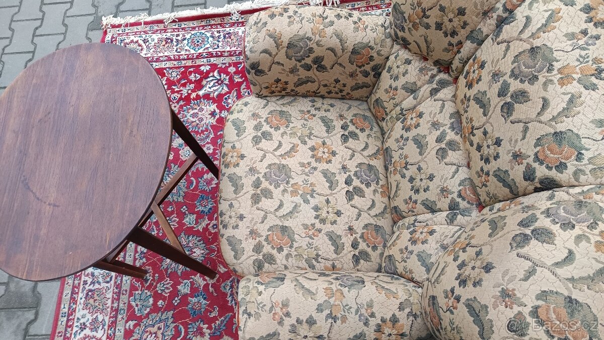 Křeslo čalouněné, retro, Ušák - 7