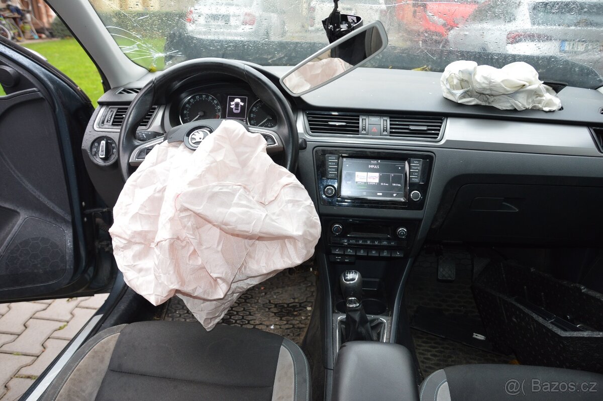 Škoda Rapid 1.6TDI 85kW xenon - 7