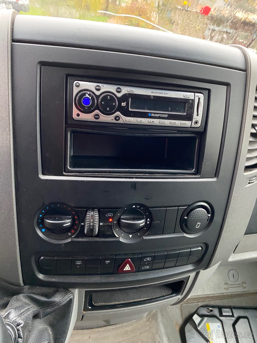 Mercedes-Benz Sprinter rok 2007, tažné 3,5 t - 7