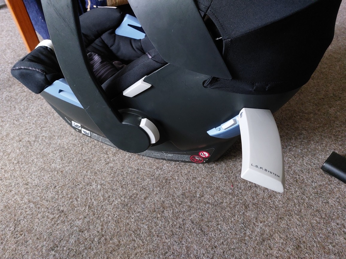 Autosedačka Cybex Aton 5 + ISOFIX základna - 7