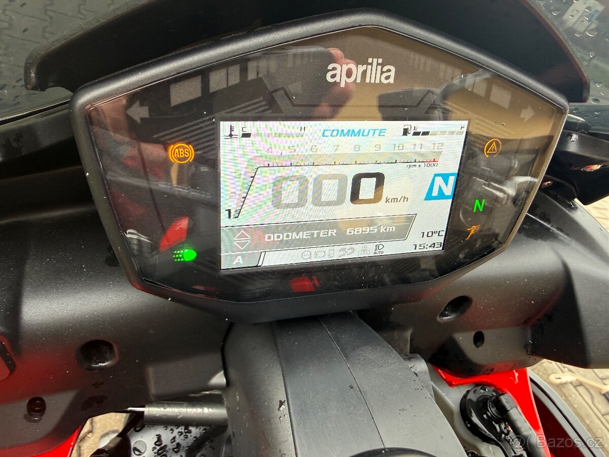 Aprilia Tuono 660 - 7