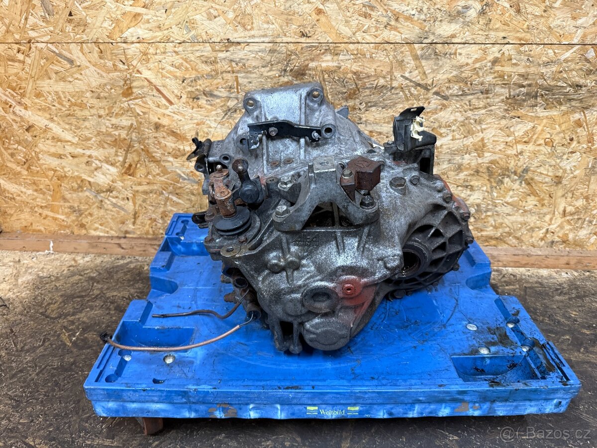MANUÁLNÍ 6Q PŘEVODOVKA MAZDA 5 2.0D 105KW RFJ7 - 7
