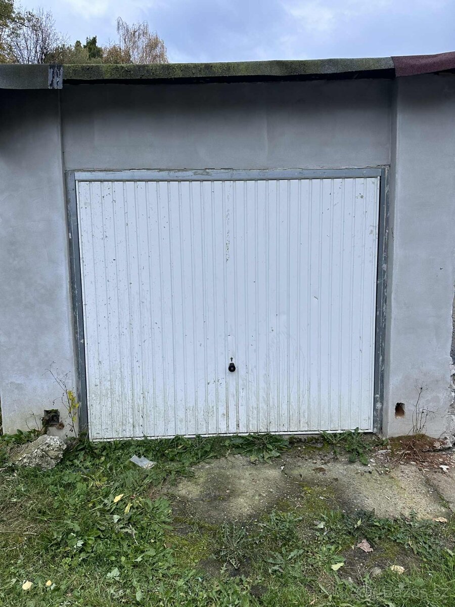 Soubor 9 garáží - 7