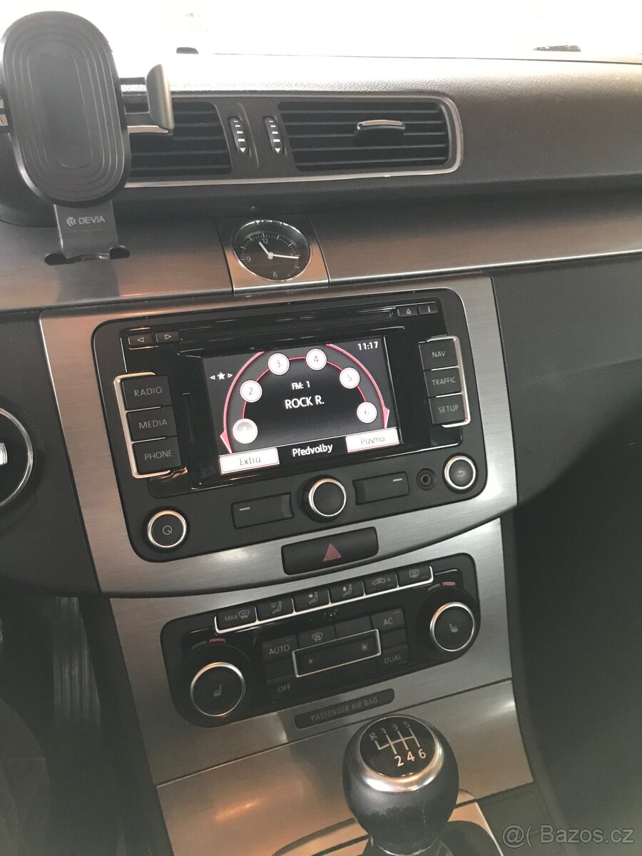 Volkswagen Passat B7 variant 2.0tdi - 7