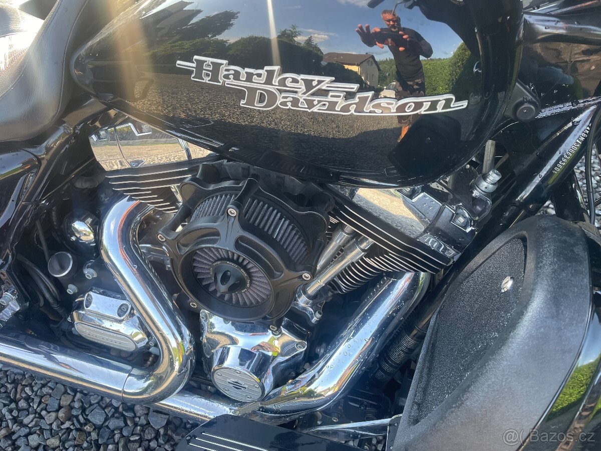 Harley davidson street gllide - 7