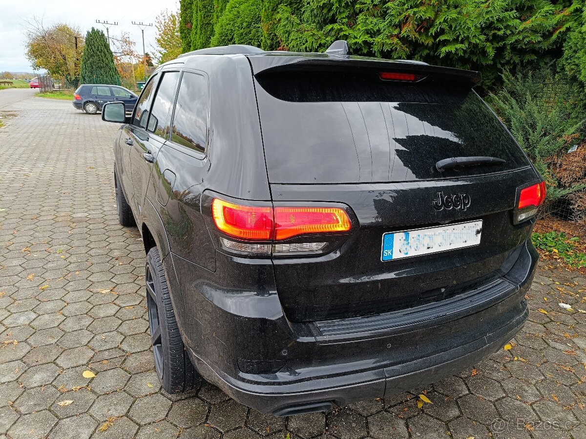 Jeep Grand Cherokee - 7