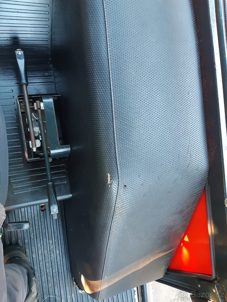 Predám traktor ZETOR 6245 - 7