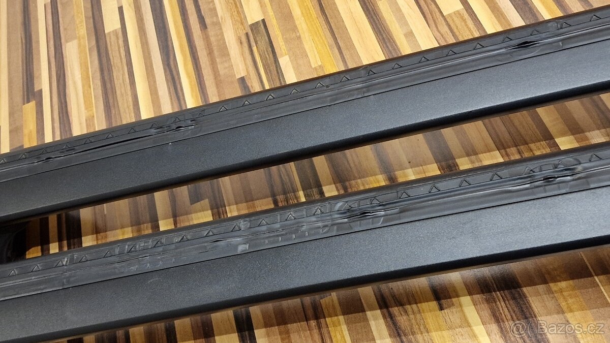 Příčníky Thule WingBar na Ford S-max 2006-2015 - 7