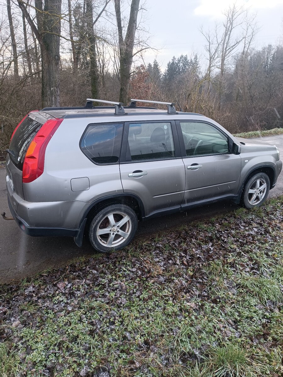 Nissan x-trail 2.0dci 110kw - 7