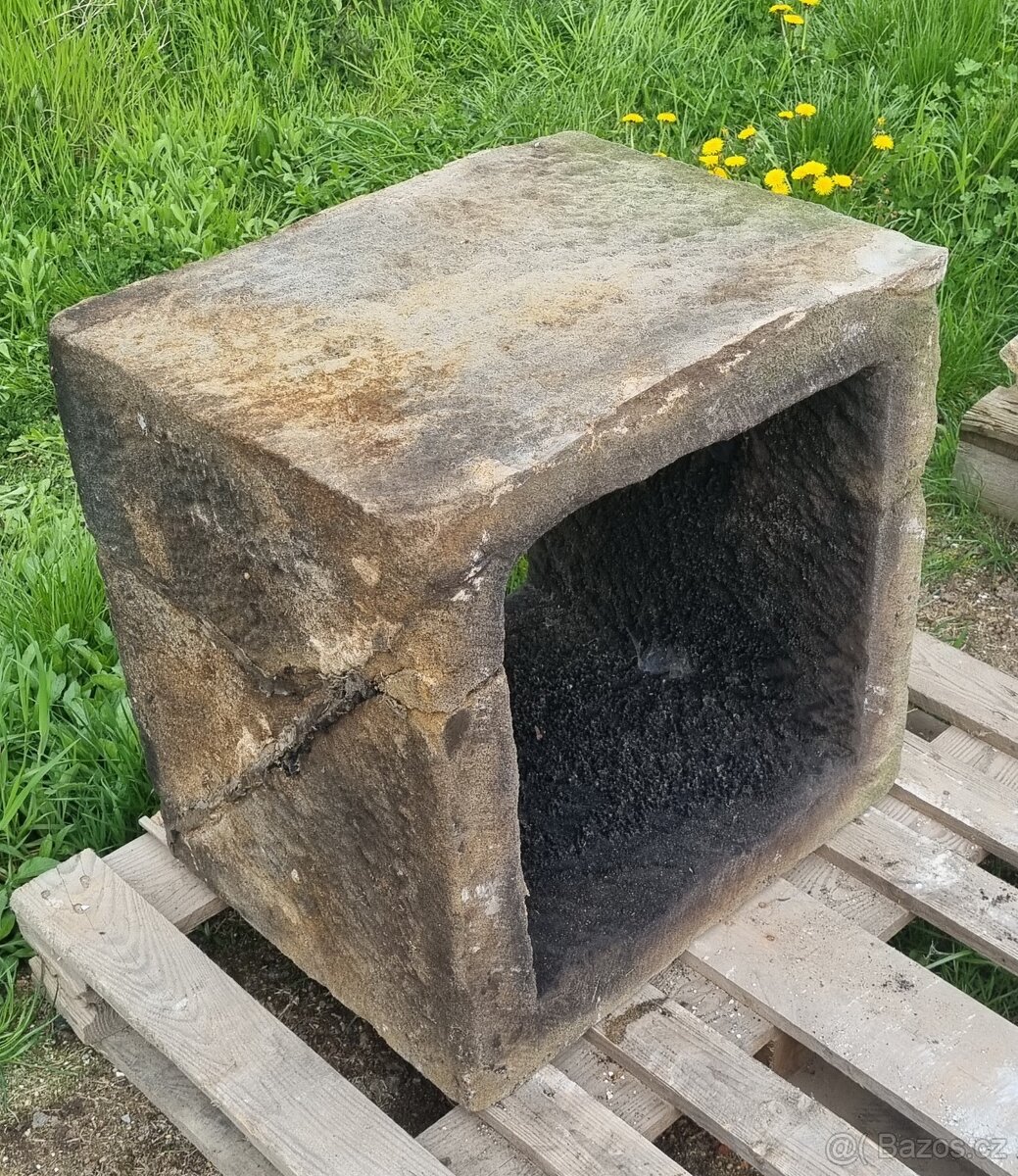 Pískovcový komín 3 - 7