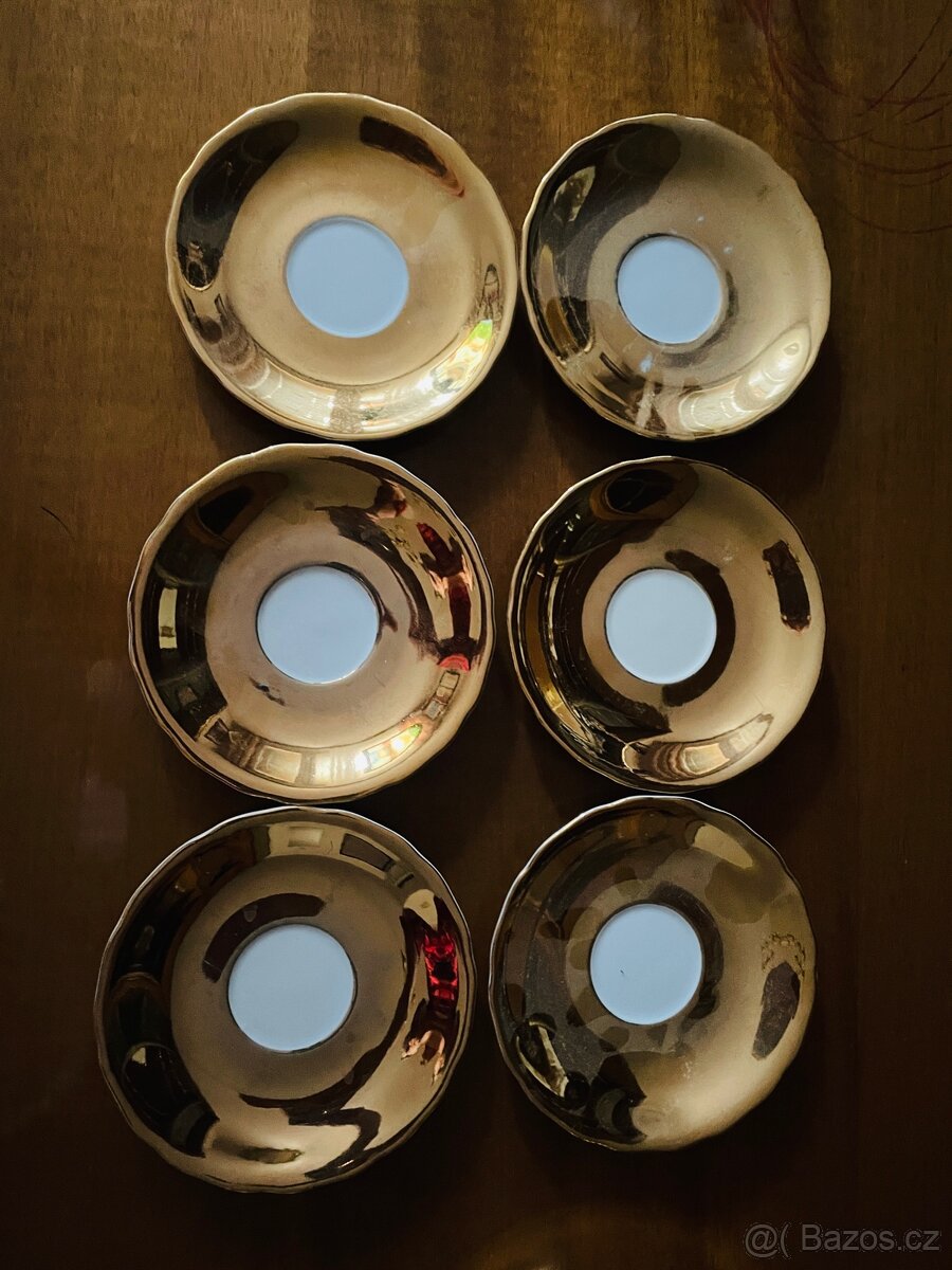 Set kávové soupravy 6 hrnečků a 6 taliřků - 7
