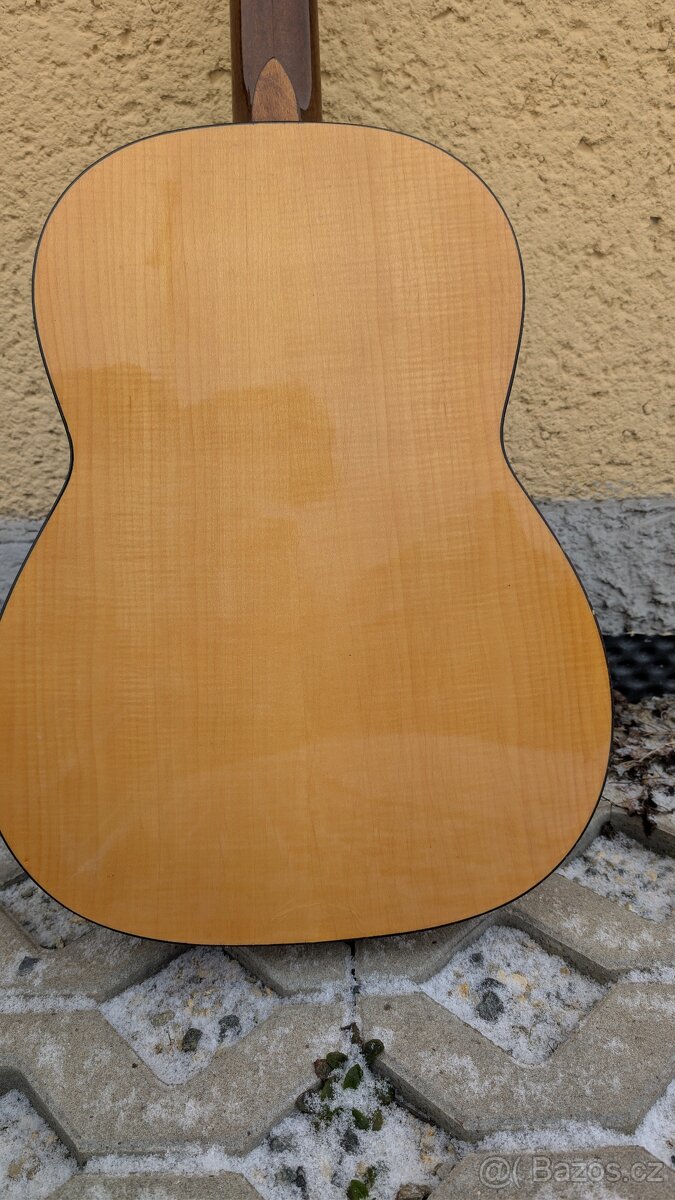 Kytara Schneider 4/4 - 7