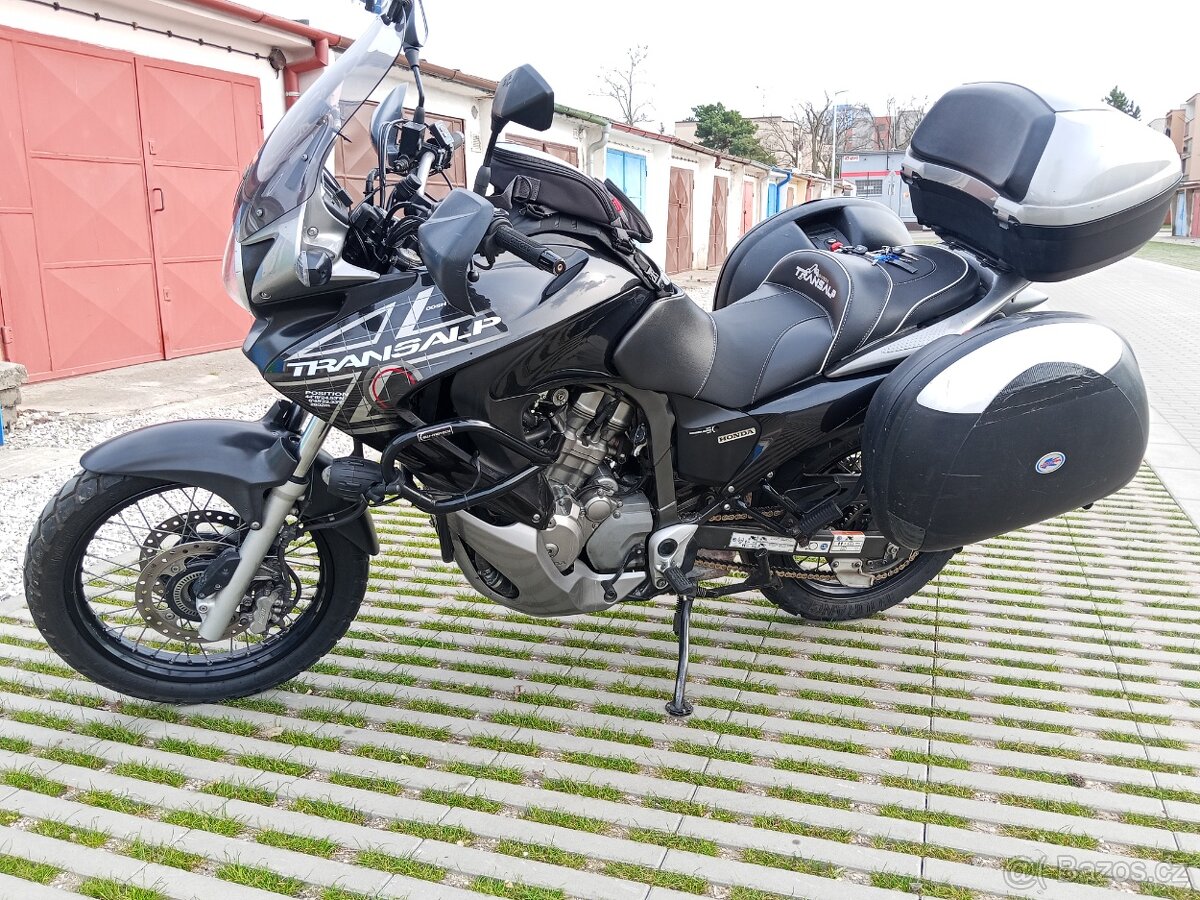 Honda transalp 700 - 7