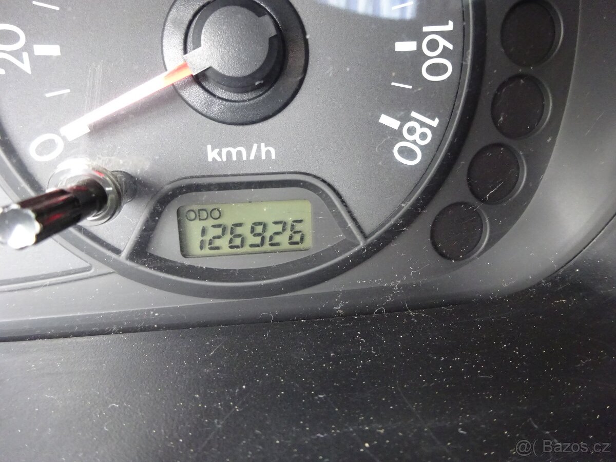 Kia Picanto 1.1i r.v.2004 (48 kw) stk:5/2028 - 7