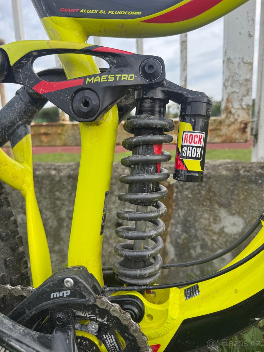 GIANT GLORY DH 2016 vel. L - 7