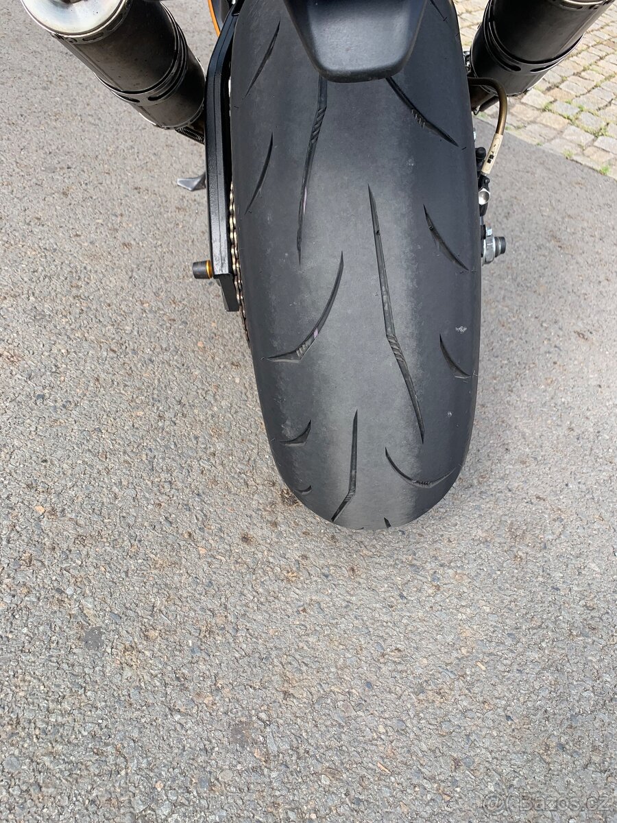 Suzuki gsxr 1000 - 7