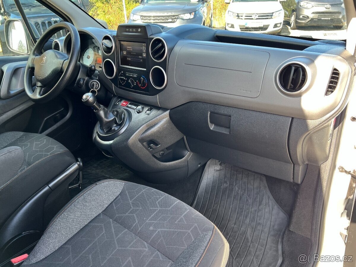 Peugeot Partner Tepee, 1.2 i 81kw,10/2018 - 7