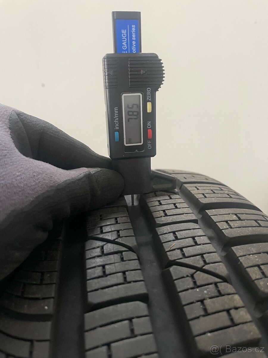 Original zimní alu vw Tiguan r19 Auckland + 235/50/19 95% - 7