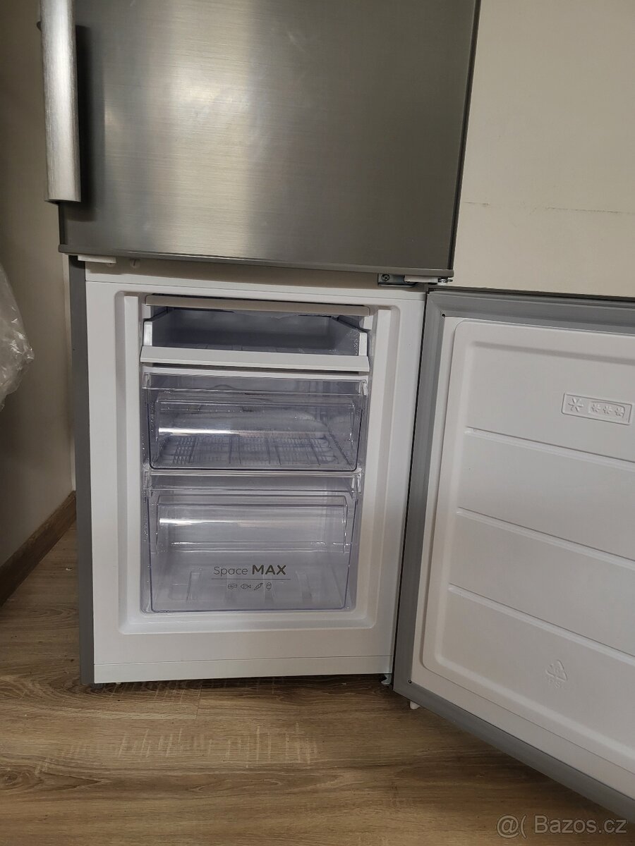 Lednice Siguro stříbrná - 7