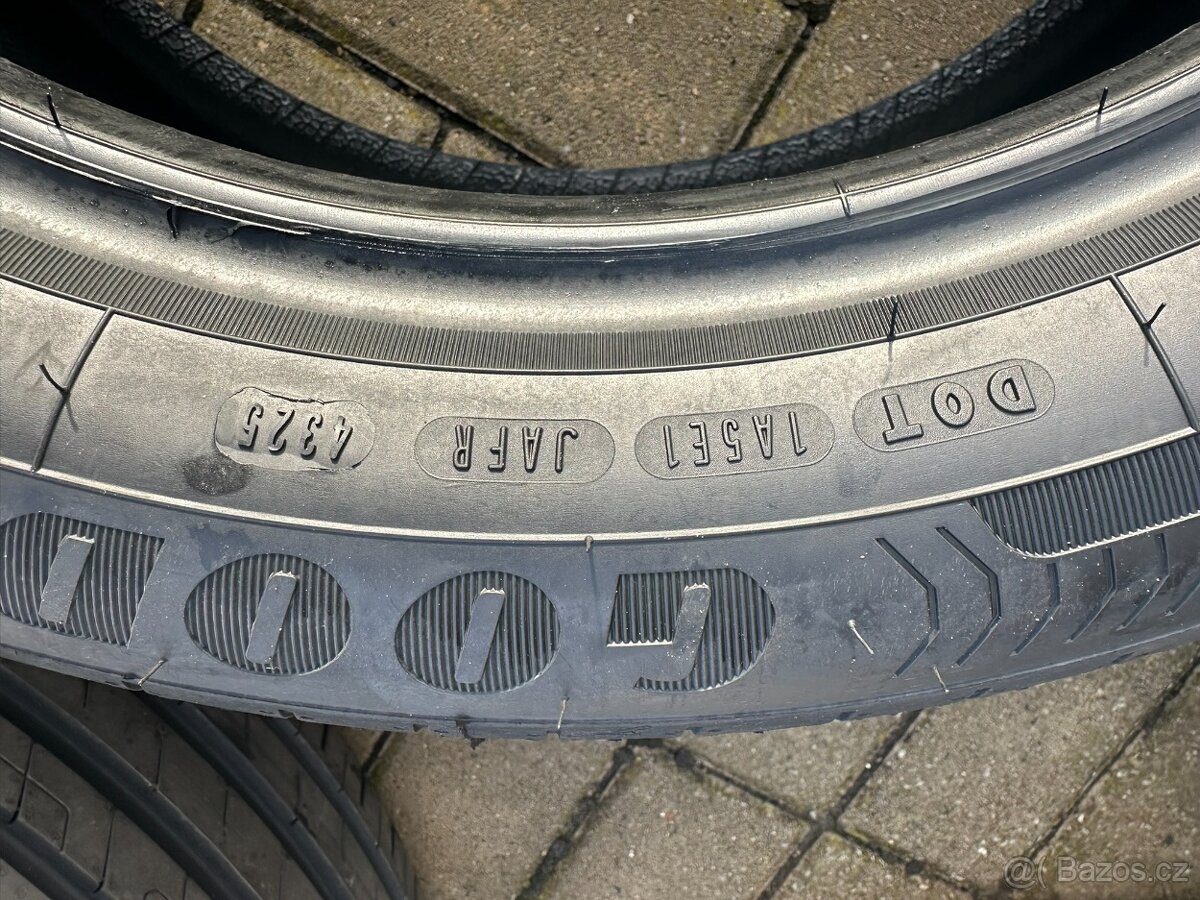 205 55 R17 Goodyear Efficient letní - 7