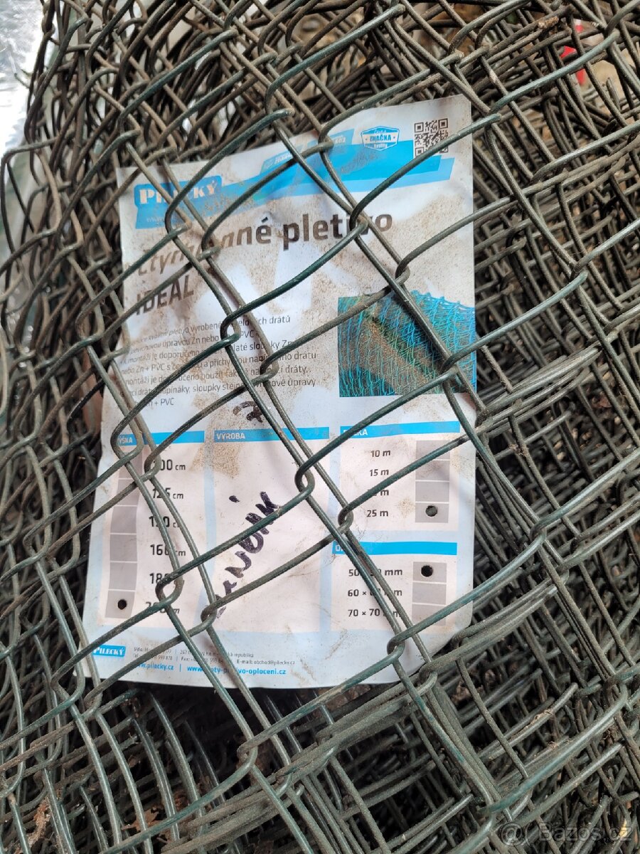 Plot a brána - 7