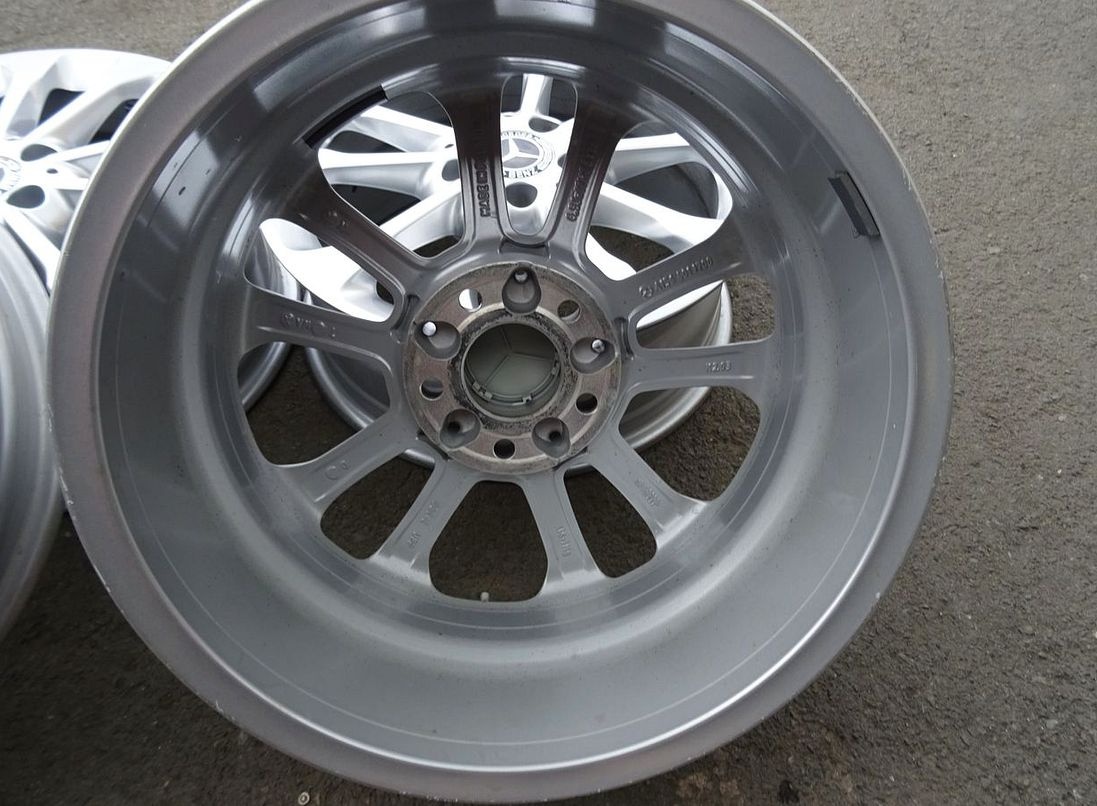 Disky originál Mercedes 17", rozteč 5x112,ET 38, šíře 6,5J - 7