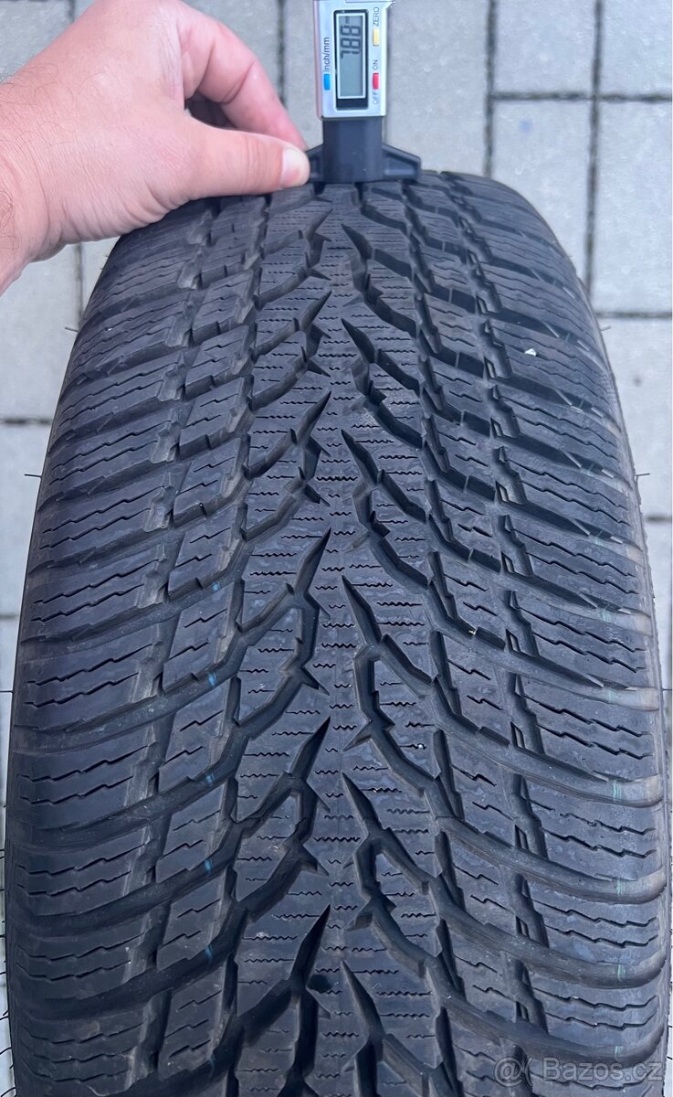 Octavia IV- 16" alu+ zimní 205/60 R16 Nokian 7-8mm - 7