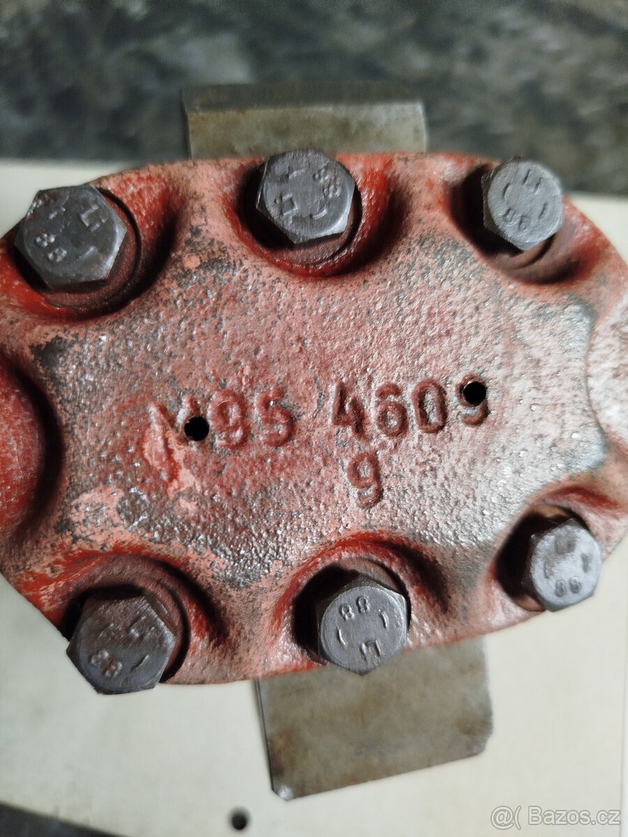 nové hydraulické čerpadlo na traktory Zetor - 7