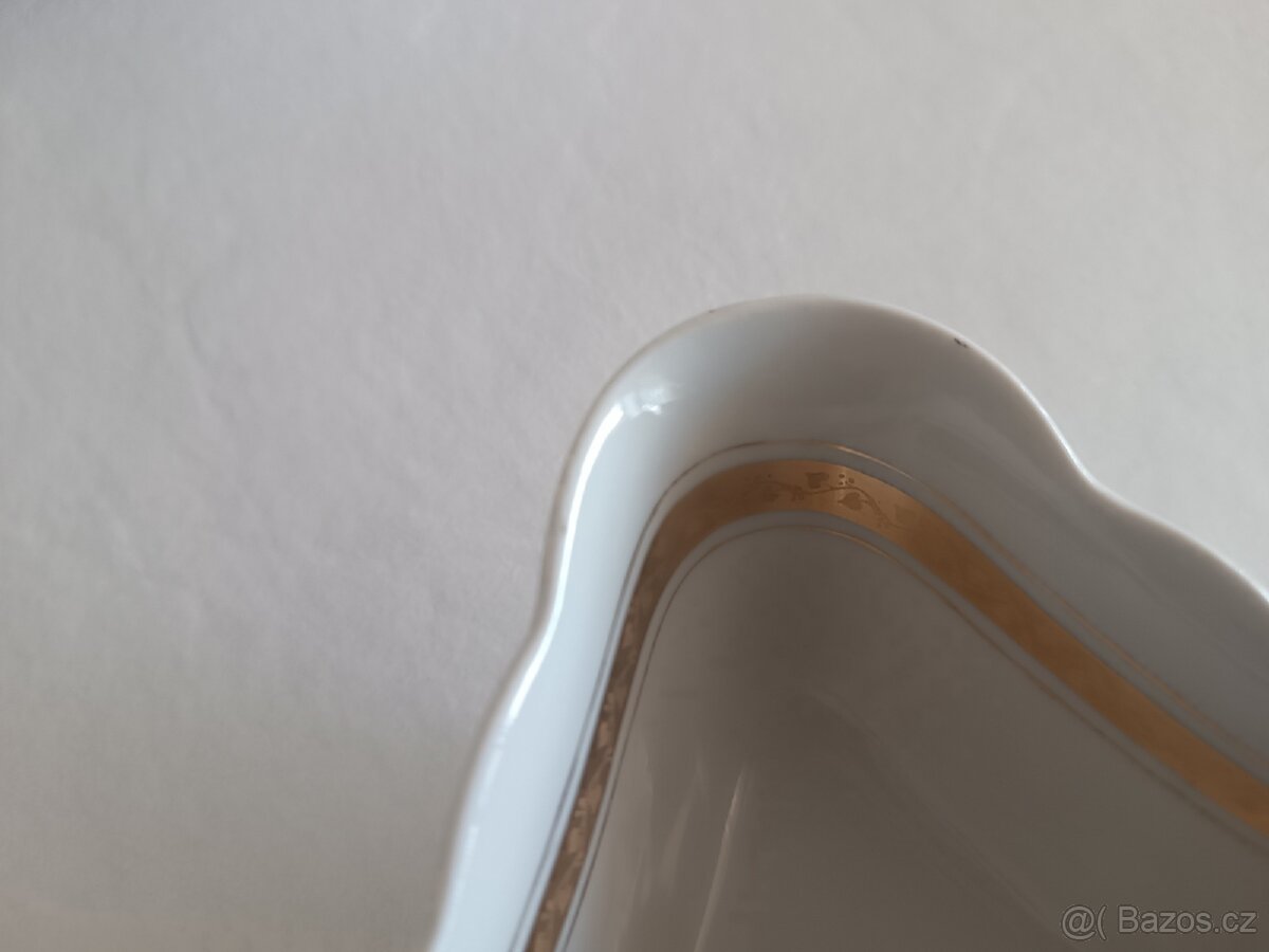 Zlatý jídelní servis - 7