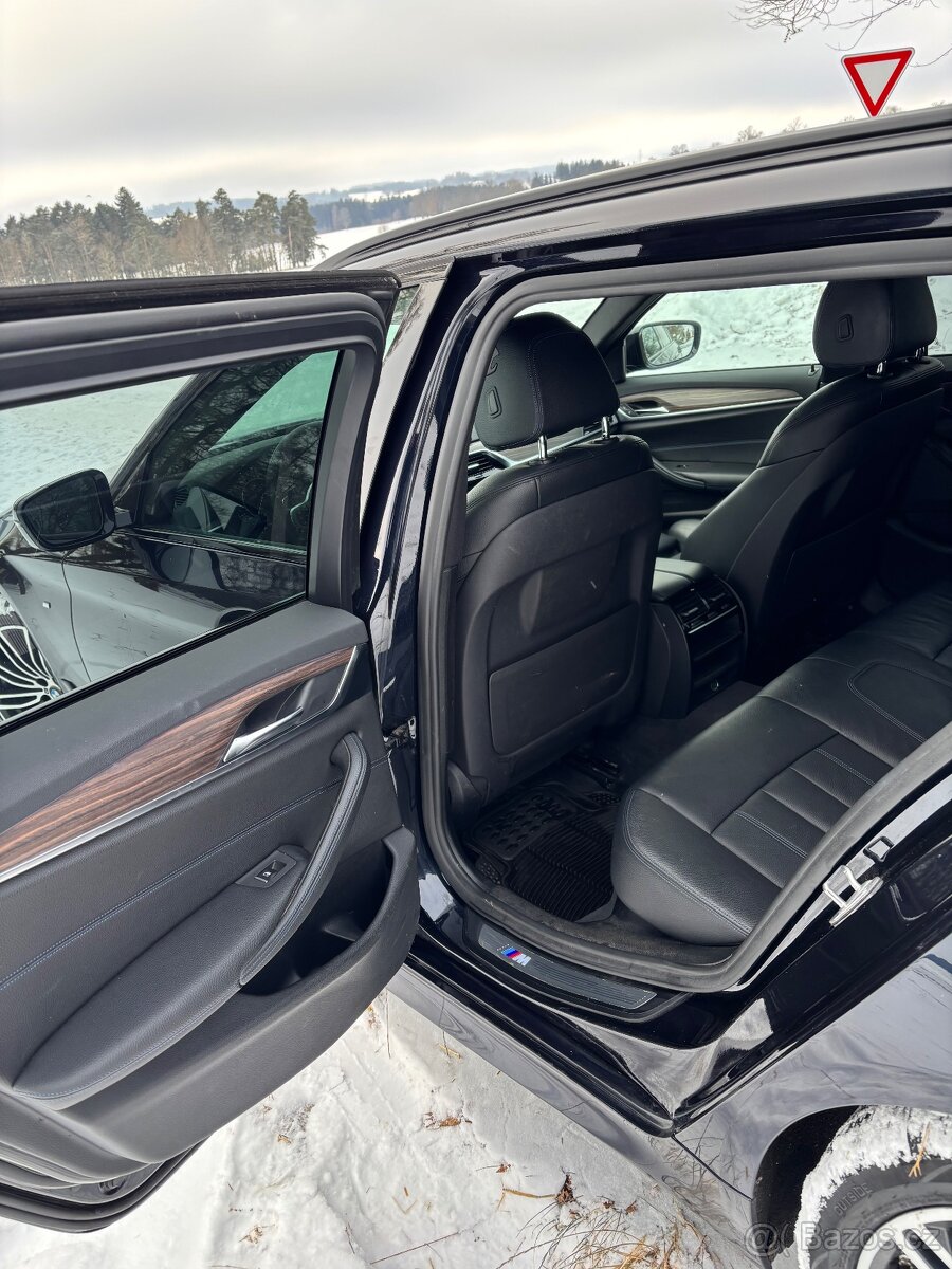 prodám BMW G31 530XD - 7