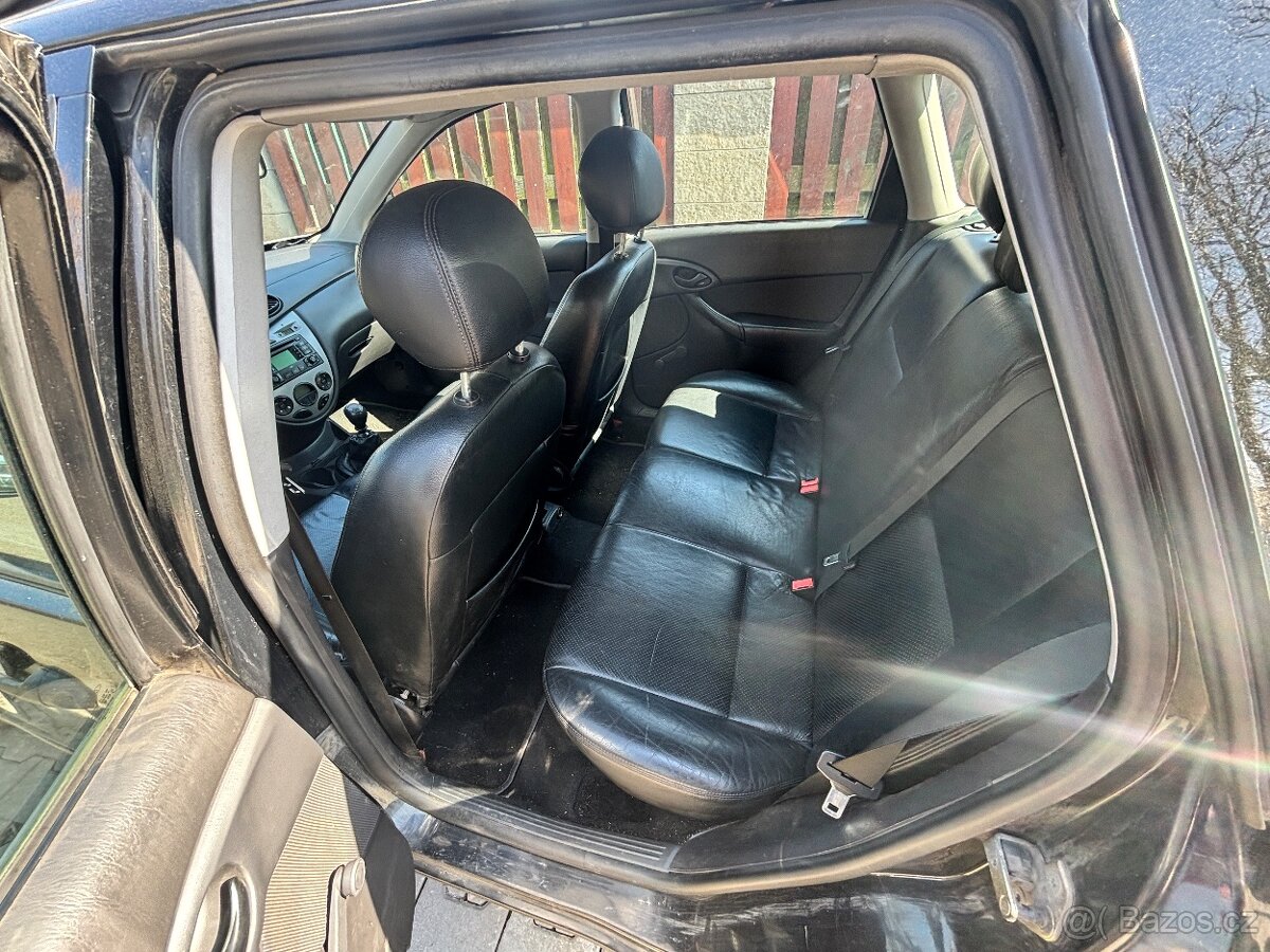 Ford Focus kombi MK1 - 7