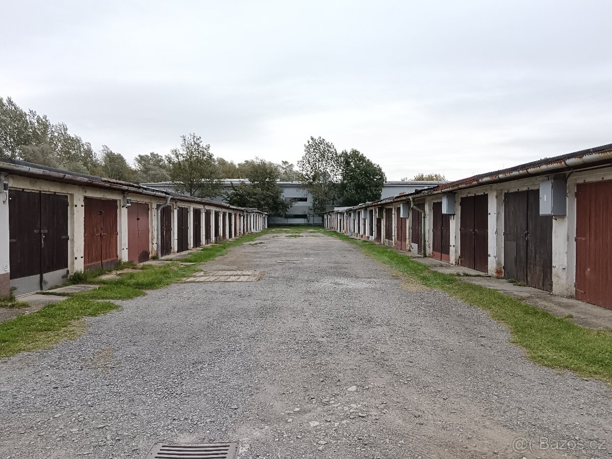 🅿️ Prodej garáže 19 m² Otrokovice, Třída Tomáše Bati (u Ště - 7