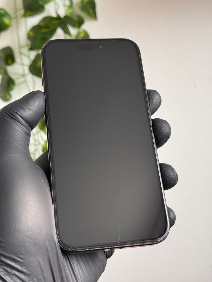 iPhone 15 Pro 256GB černá - 7