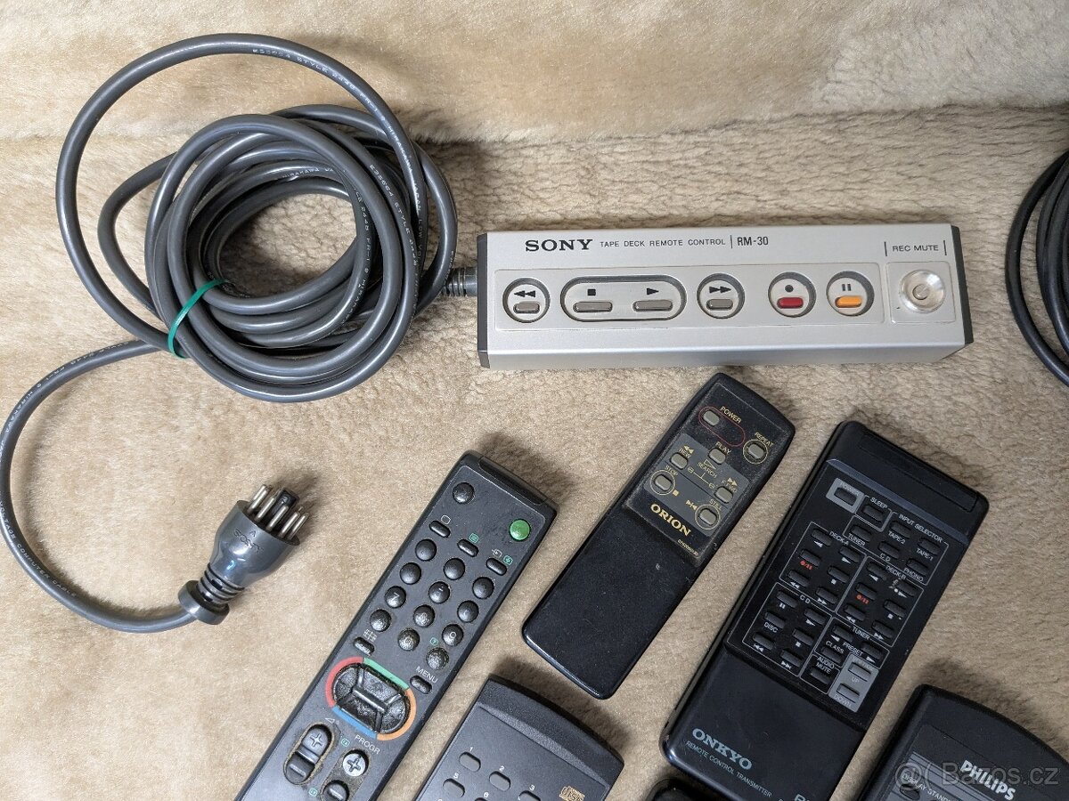 dálkové ovladače Diora, ReVox, Sony, JVC a jiné - 7