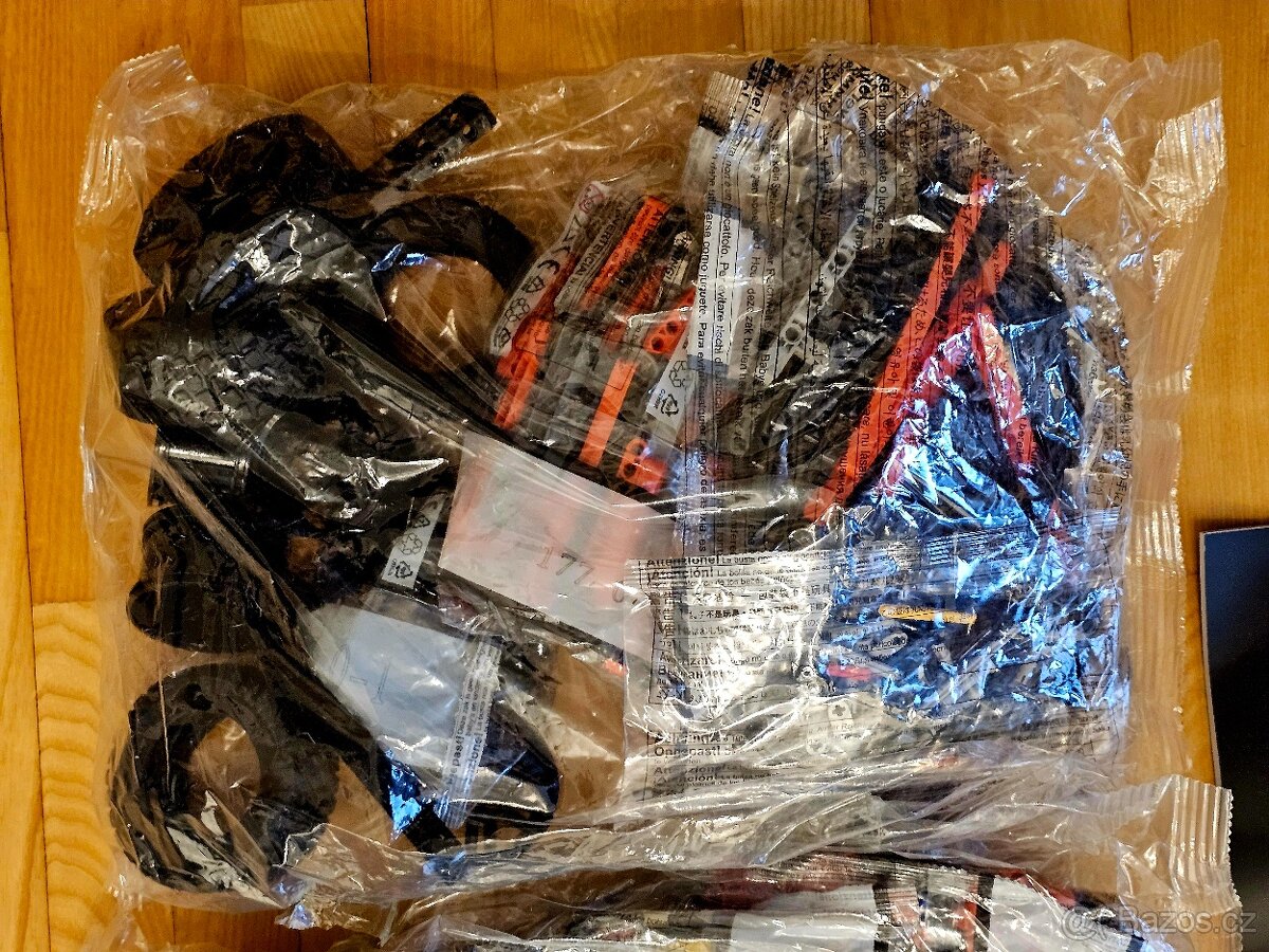 Stavebnice Mercedes-Benz G 500 – plně kompat. s LEGO 42177 - 7