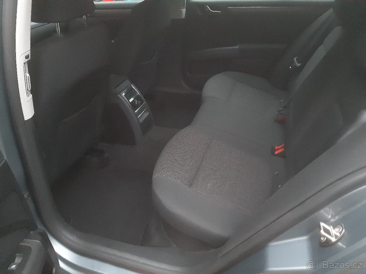 Prodám Škoda Superb 1.8 TSI 118Kw 1.MAJITEL - 7