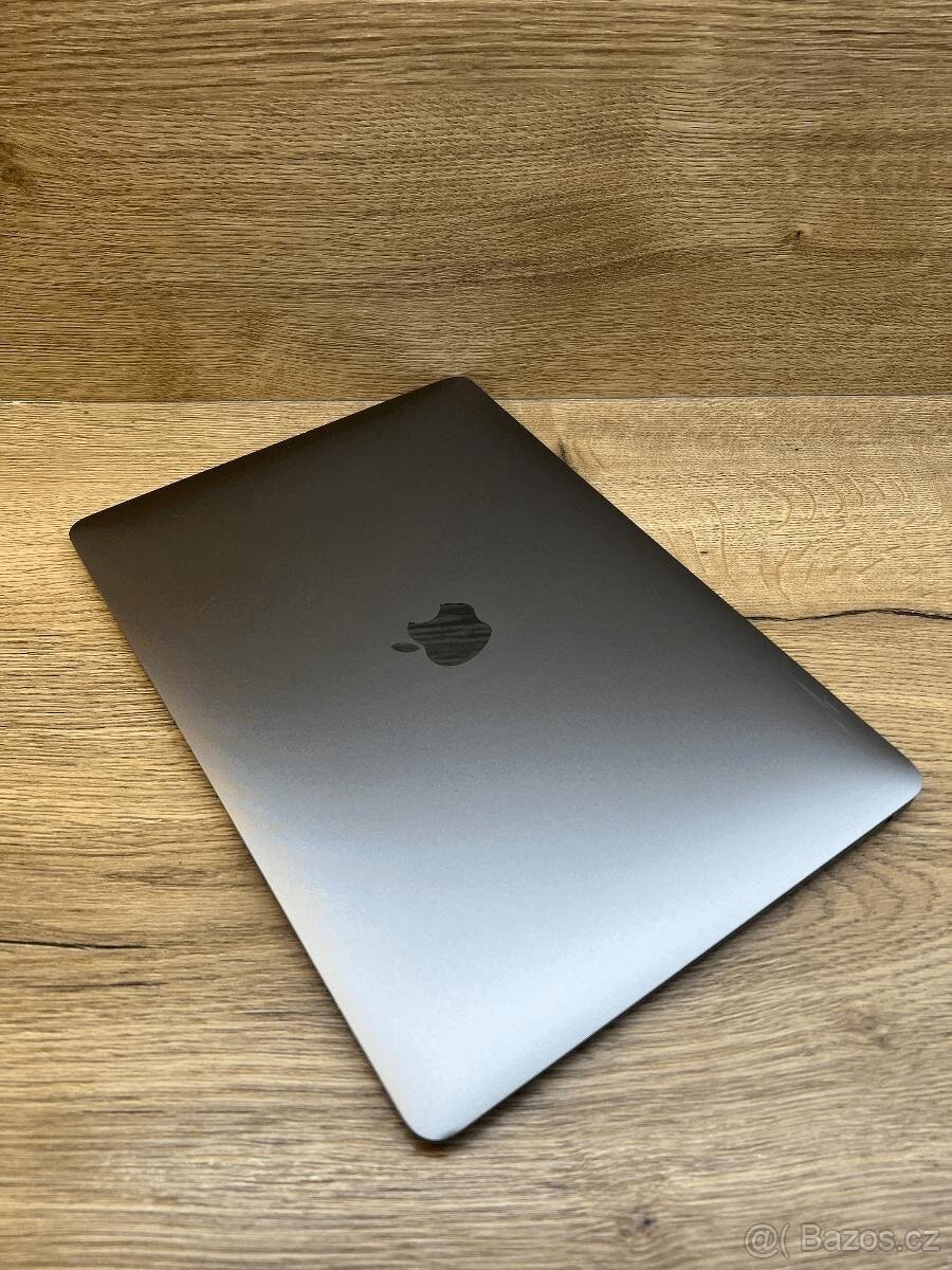 Apple MacBook Air 2020 - 7