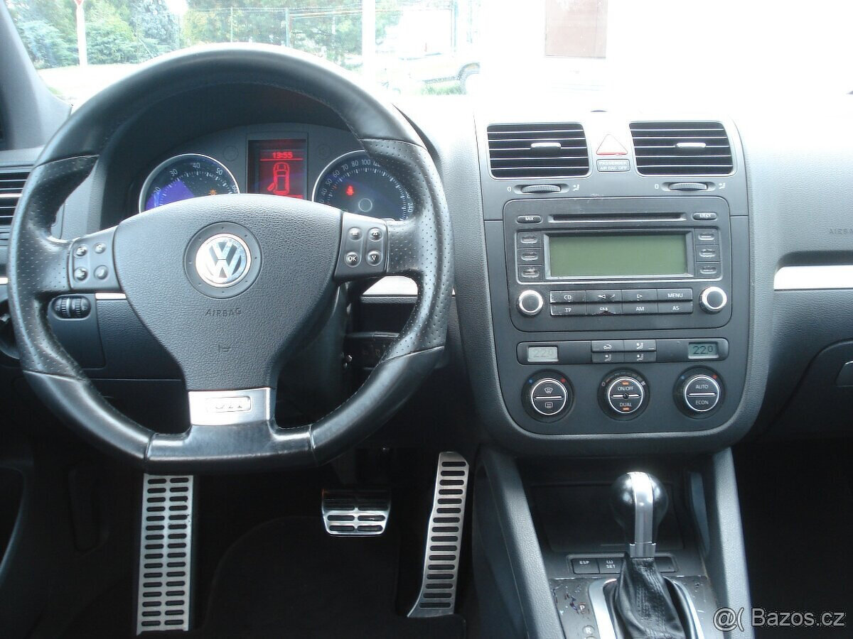 Volkswagen Golf GTI 147 KW - 7