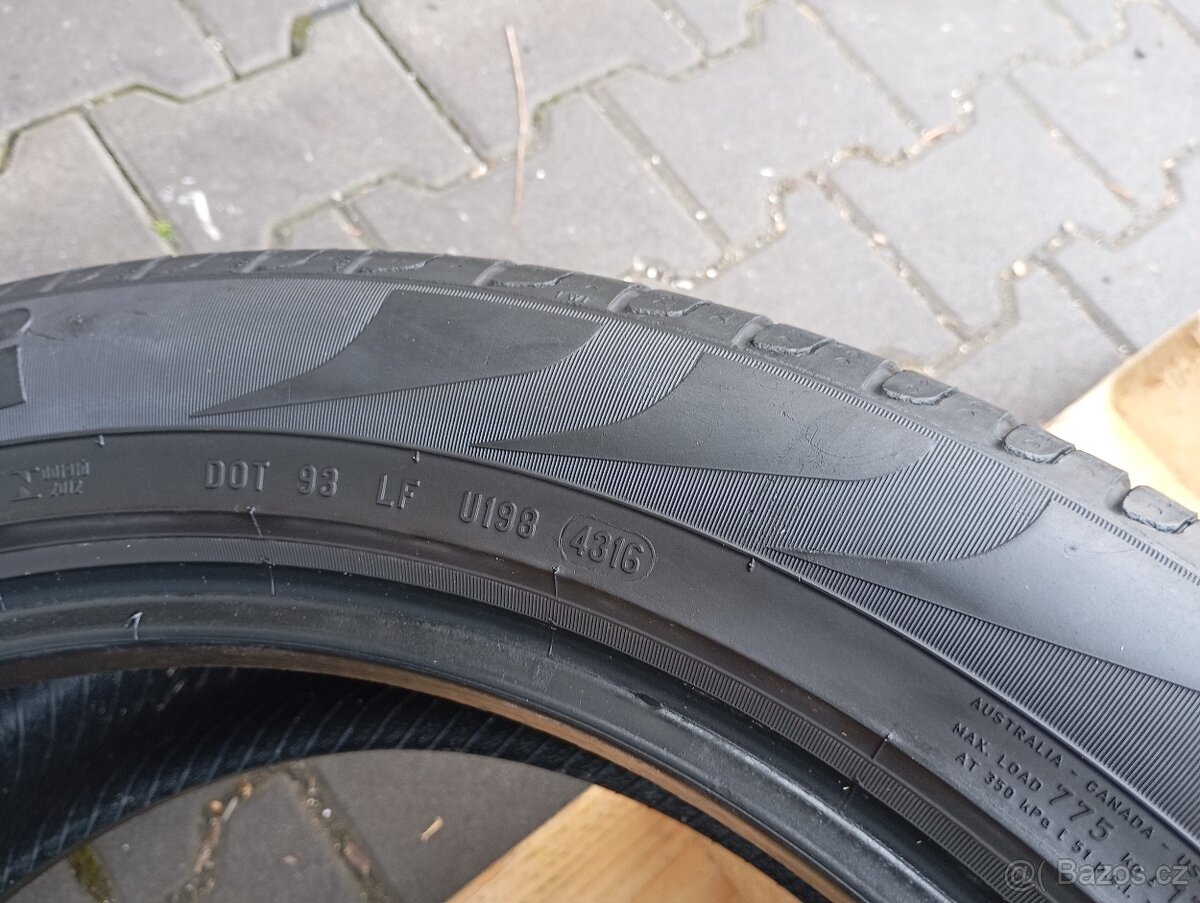 235/50/19 letní pneu pirelli - 7