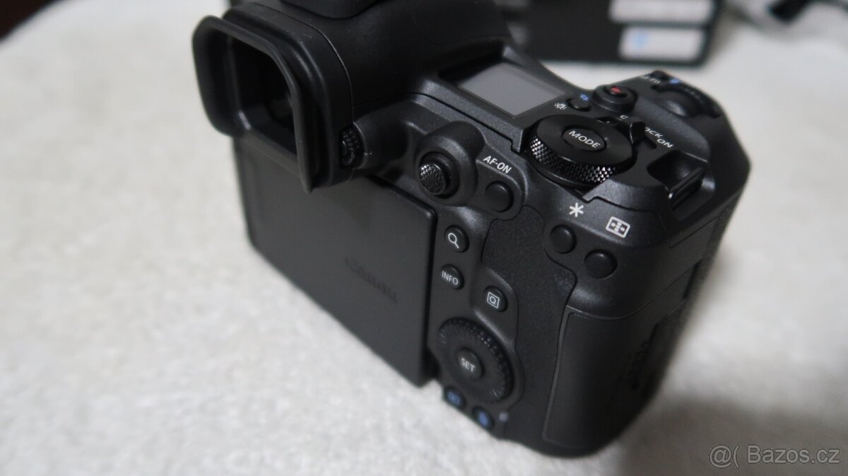 CANON EOS R5 mark II - 7