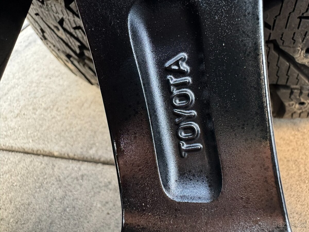 Originál alu kola Toyota Yaris zimní nová sada - 7