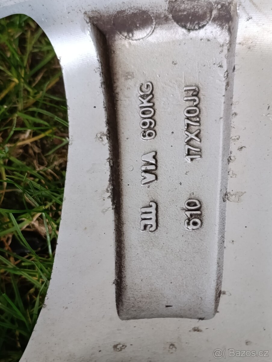 ALU kola 5x100, Zimní pneu 215/55/17, 7mm - 7