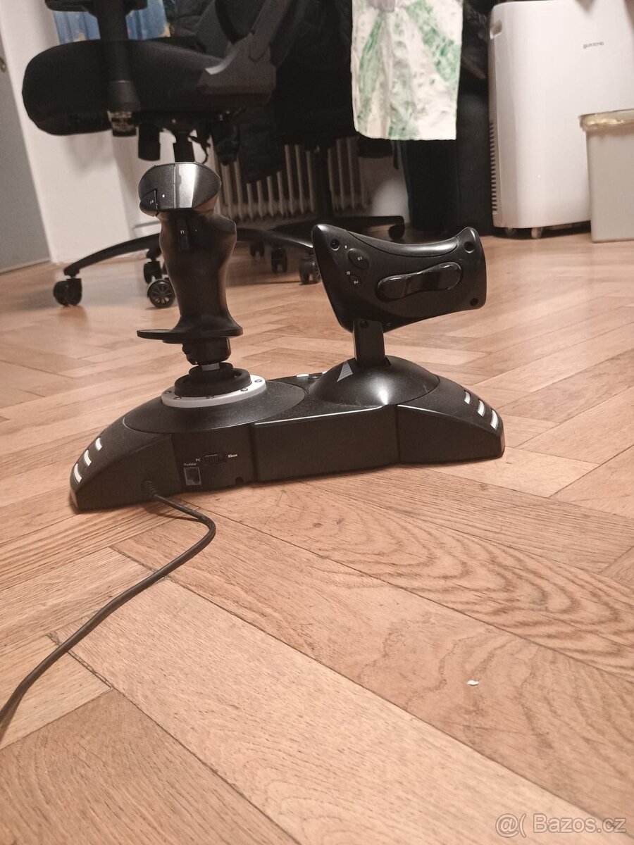 Joystick Thrustmaster T.Flight Full Kit X, pedálová sada TFR - 7