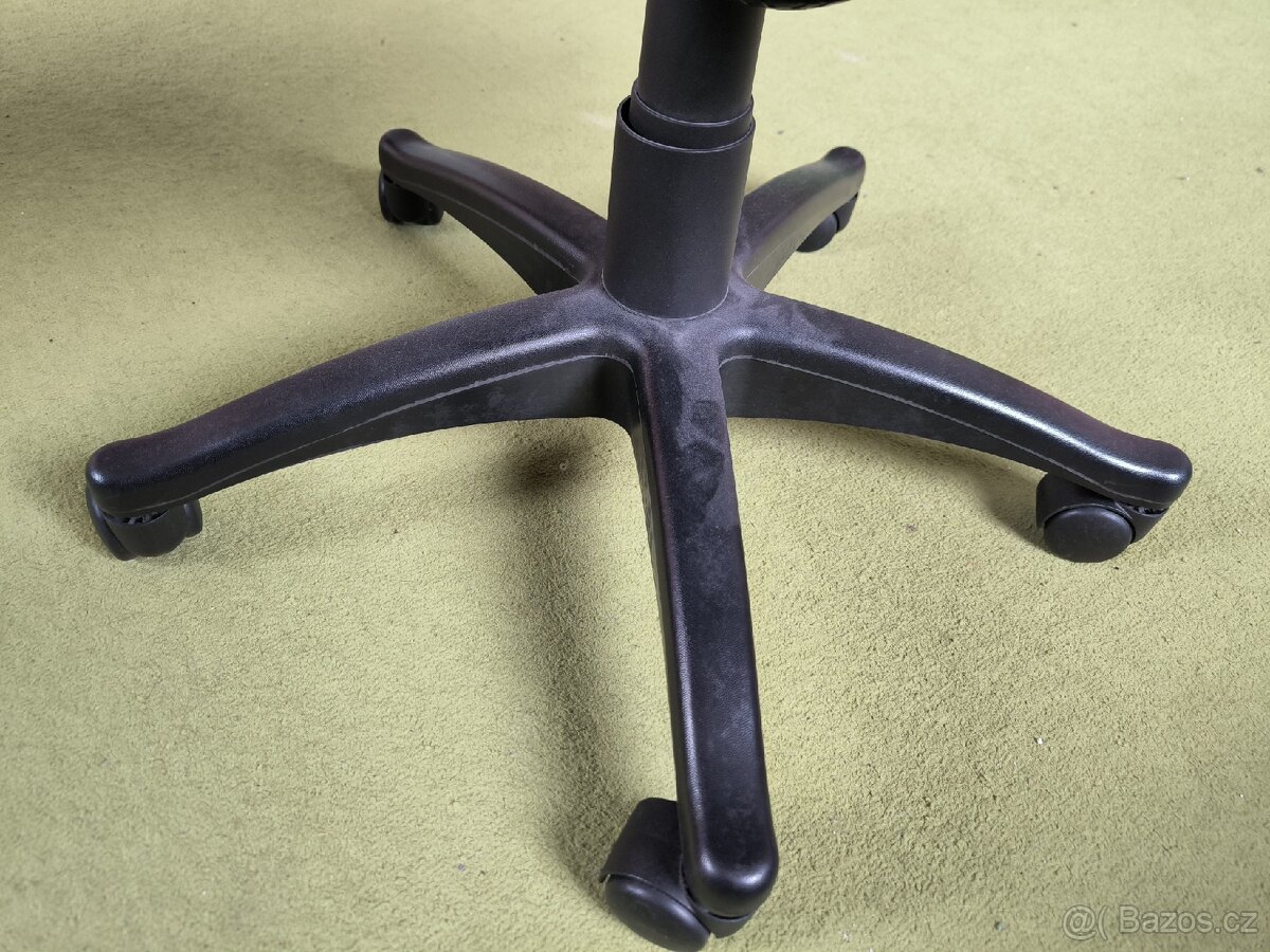 Kolečková židle juniorska - 7