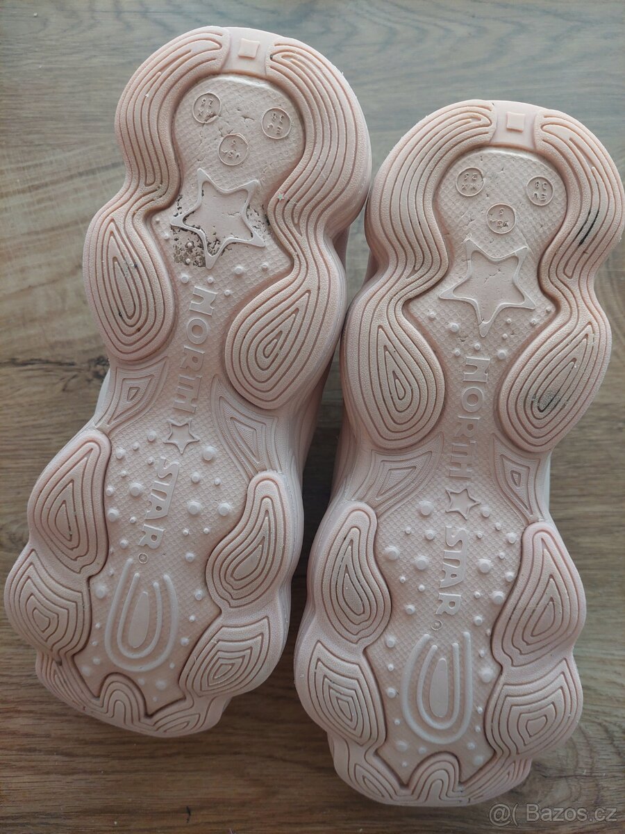 Růžové tenisky North Star / Baťa vel. 38 - 7