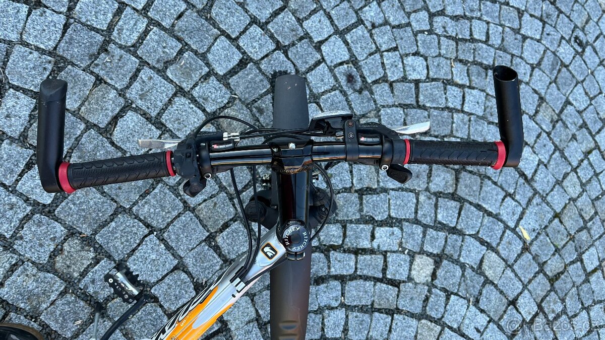 Prodám kolo Kellys Salamander - 7